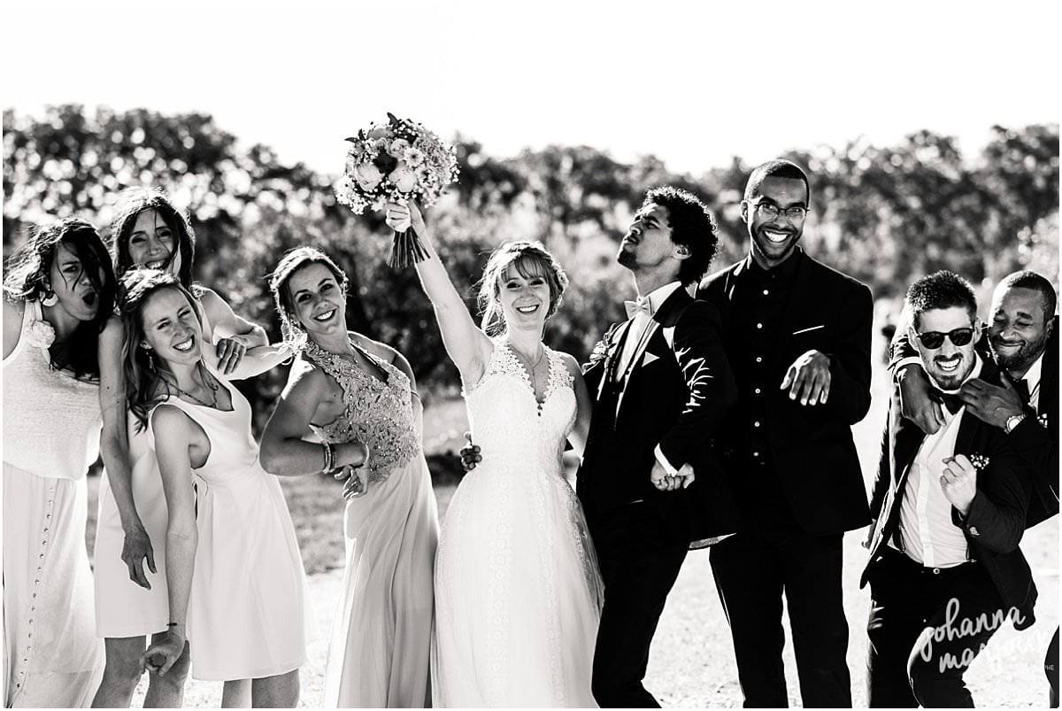 photo de groupe lors d'un mariage 