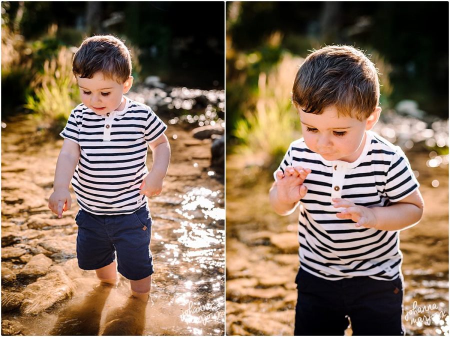 enfant qui joue dans l'eau