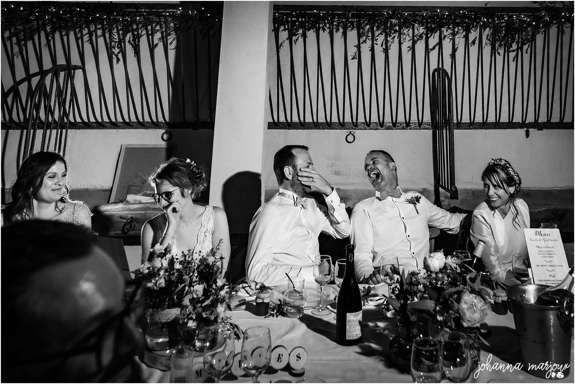 Soirée de Décoration de photos de couple lors d' mariage au Château Saint Martin de Graves