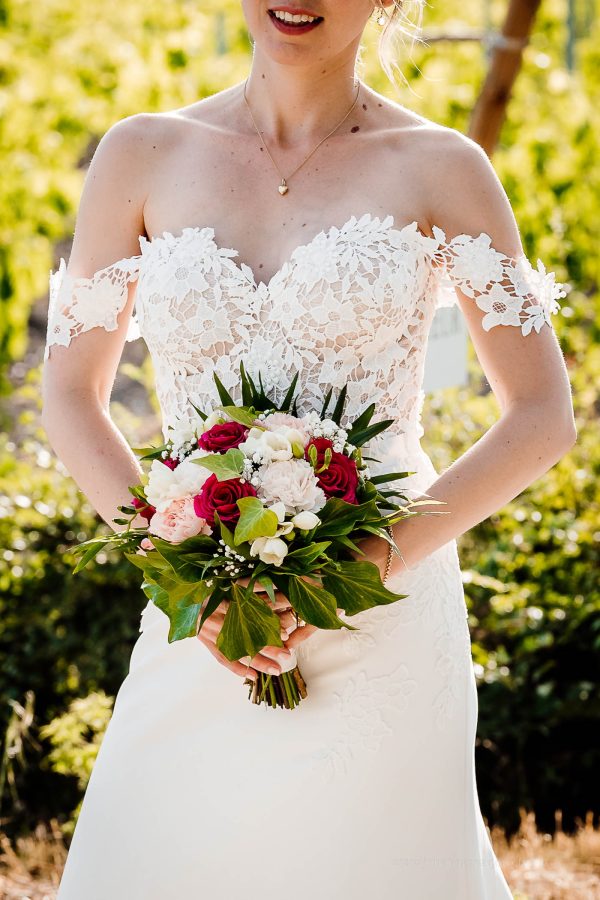 Détails de bouquet de la mariée dans l'Hérault