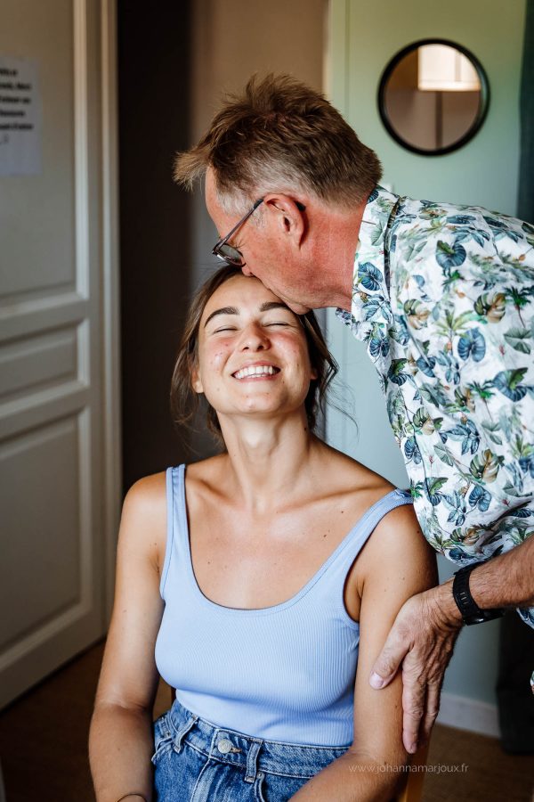 Préparatifs de la mariée dan le Gard