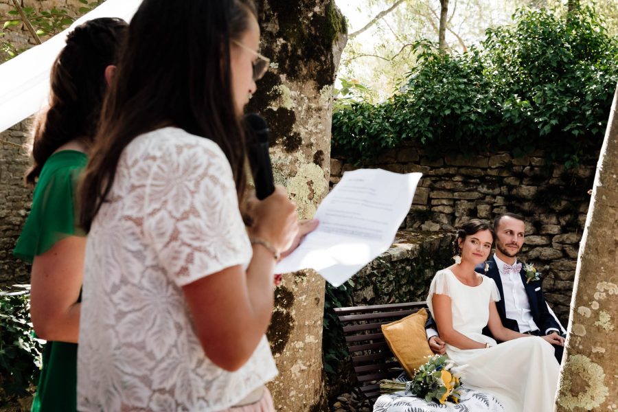 Cérémonie lors d'un mariage en Occitanie